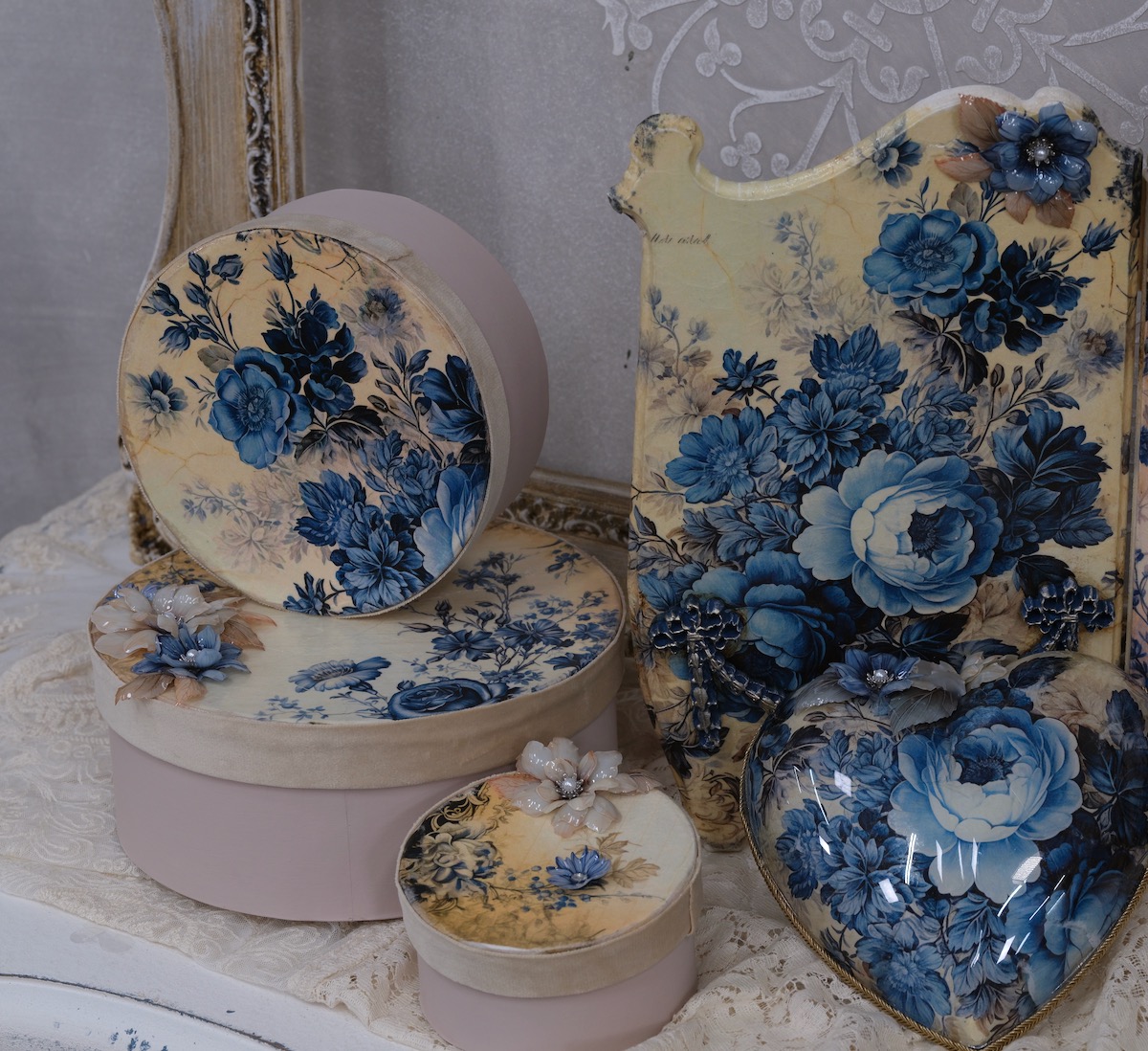 LB Mould "Ornamente Estelle"