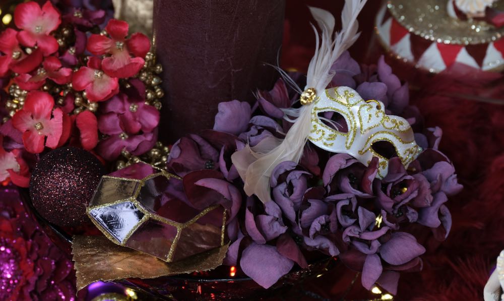 Weihnachtskugel Facettiert 12cm - Ochsenblut Metallic K028376a