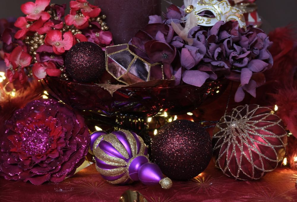 Weihnachtskugel Facettiert 12cm - Ochsenblut Metallic K028376a