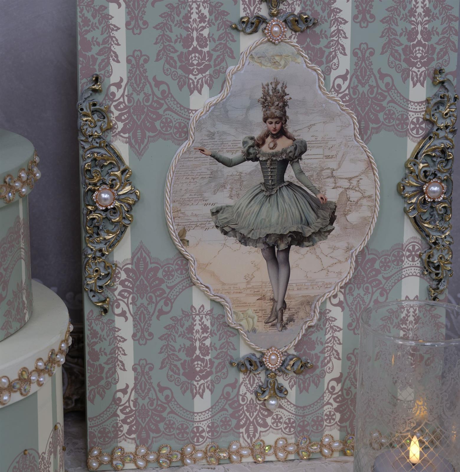 Schmuckornamente mit Perlen und Strass (2 Stk.)