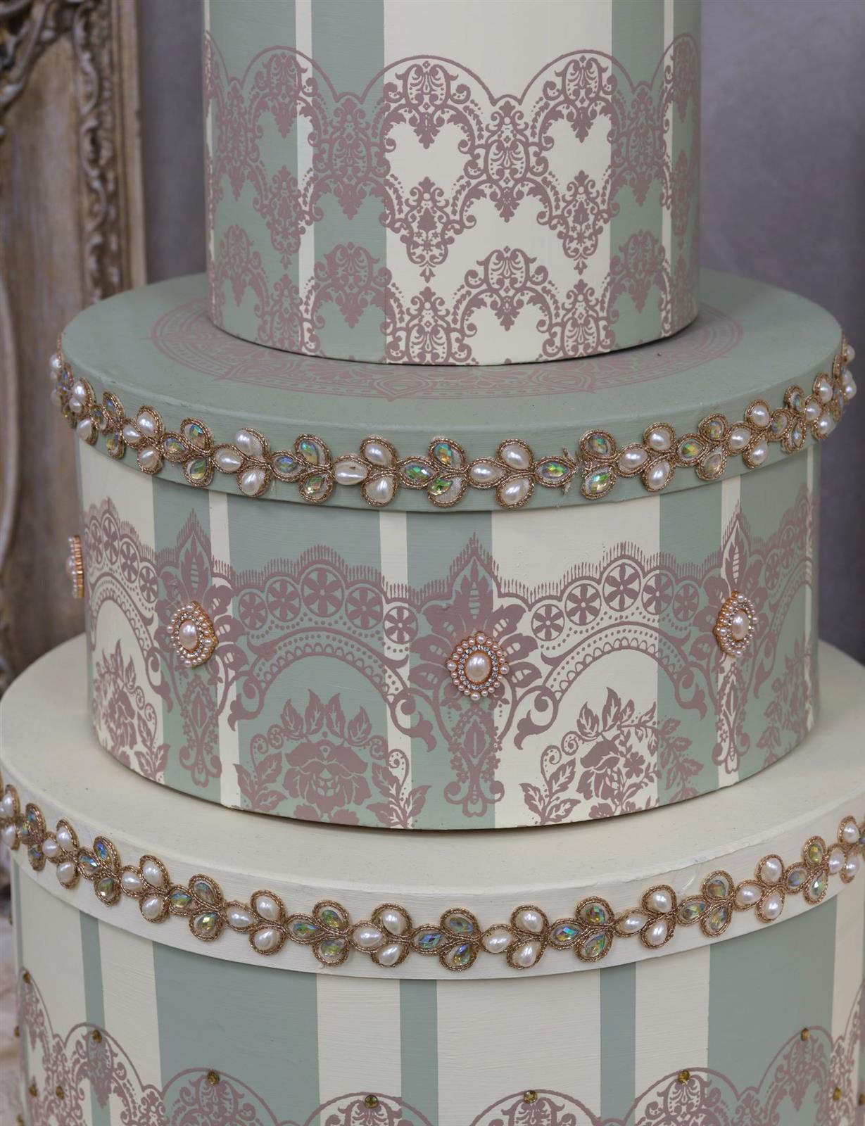 Schmuckornamente mit Perlen und Strass (2 Stk.)
