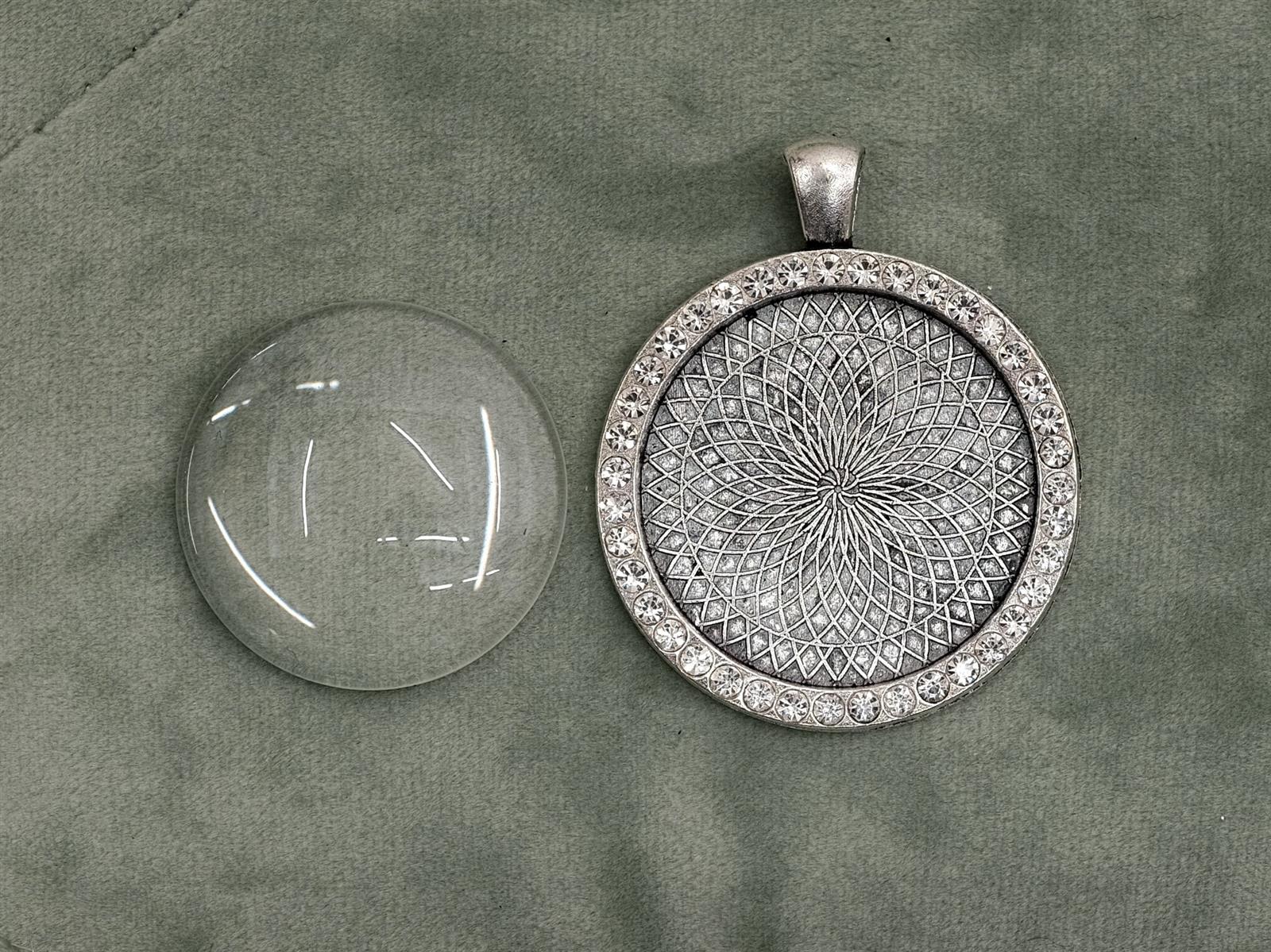 Glascabochon rund, silber, Rahmen m. Strass außen
