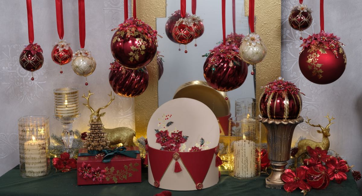 Dekozweig 90cm - Rot mit goldenem Stiel K629178